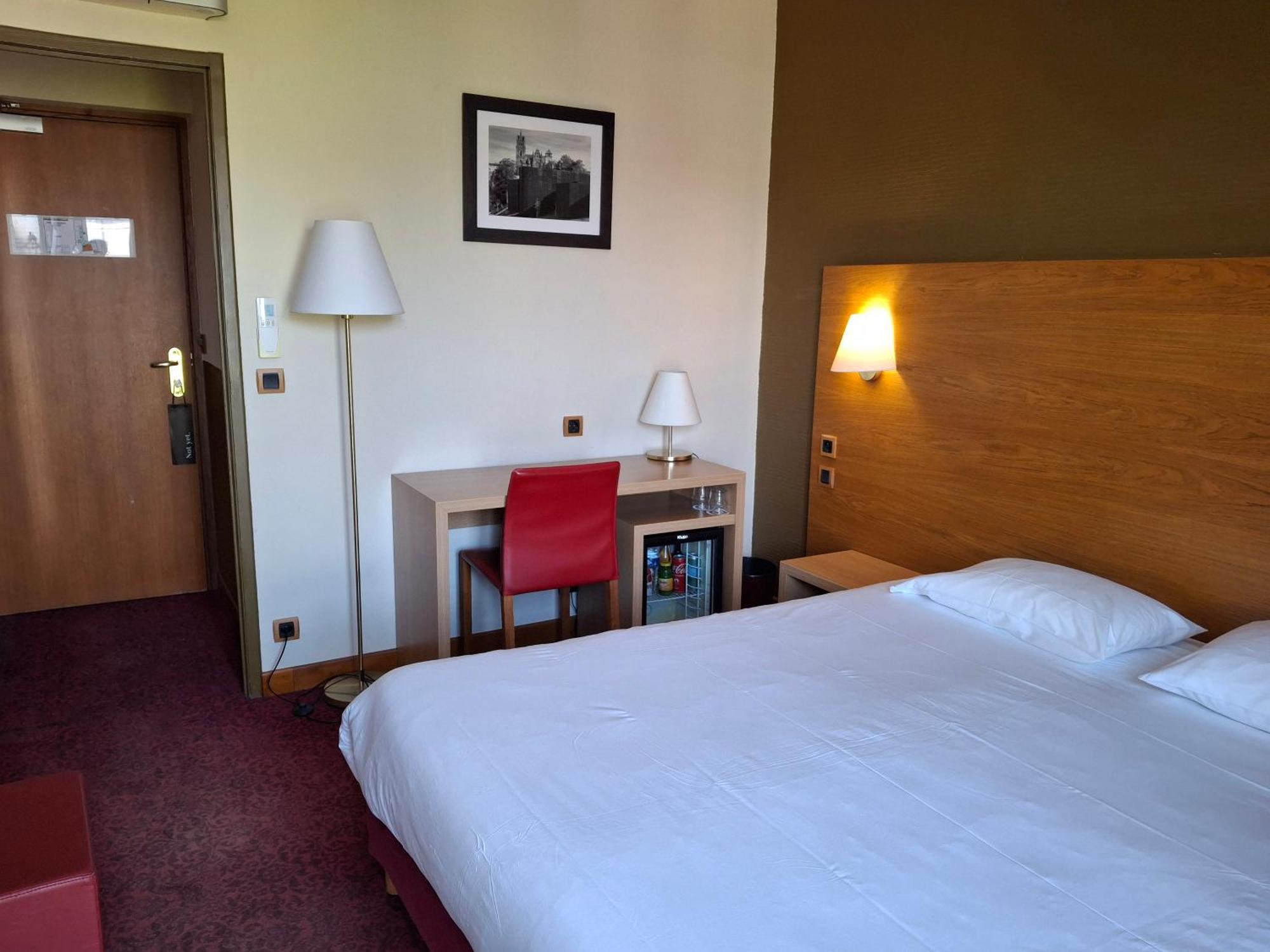 Hotel Tour Maje Rodez Exterior foto