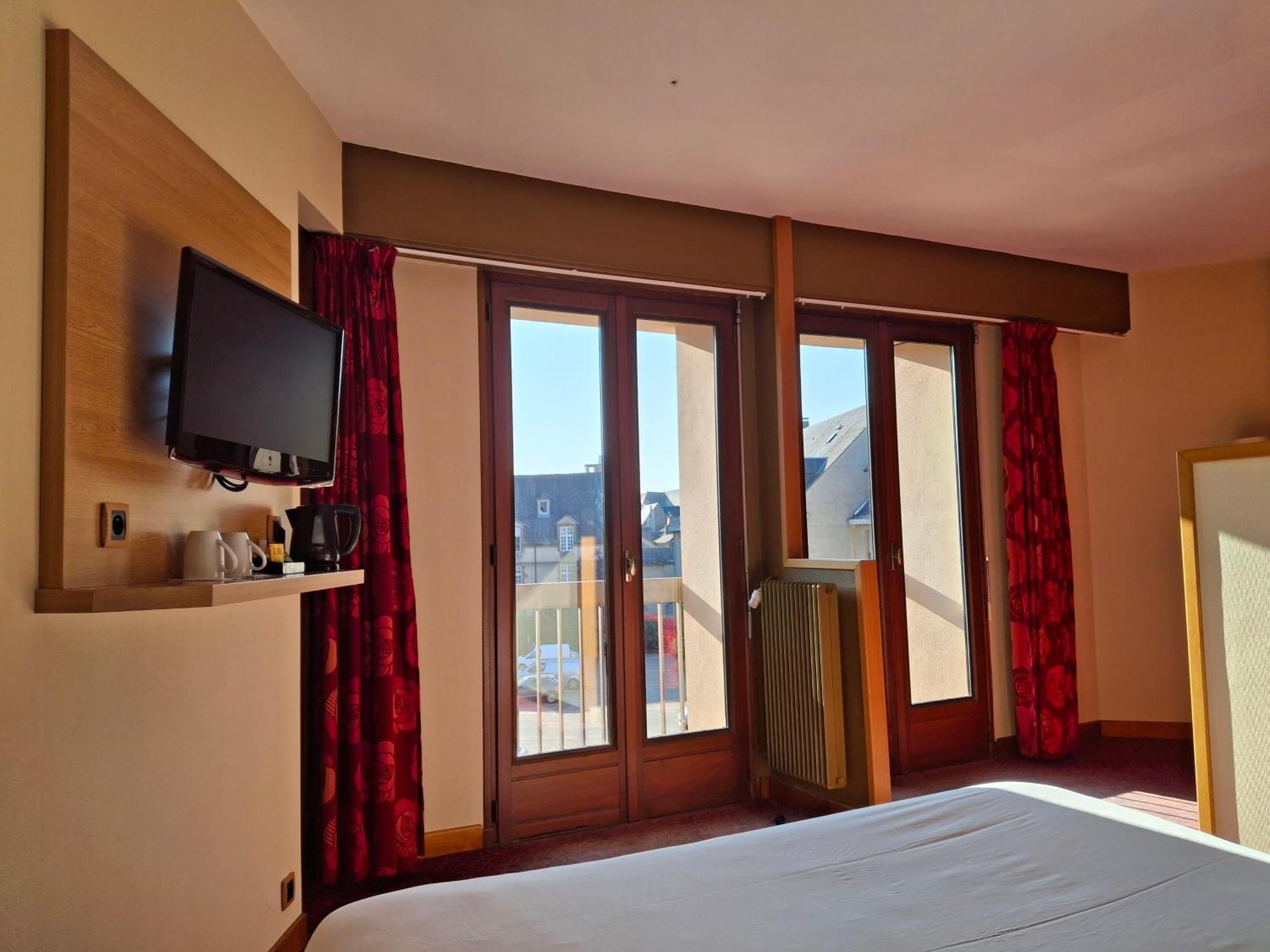 Hotel Tour Maje Rodez Exterior foto