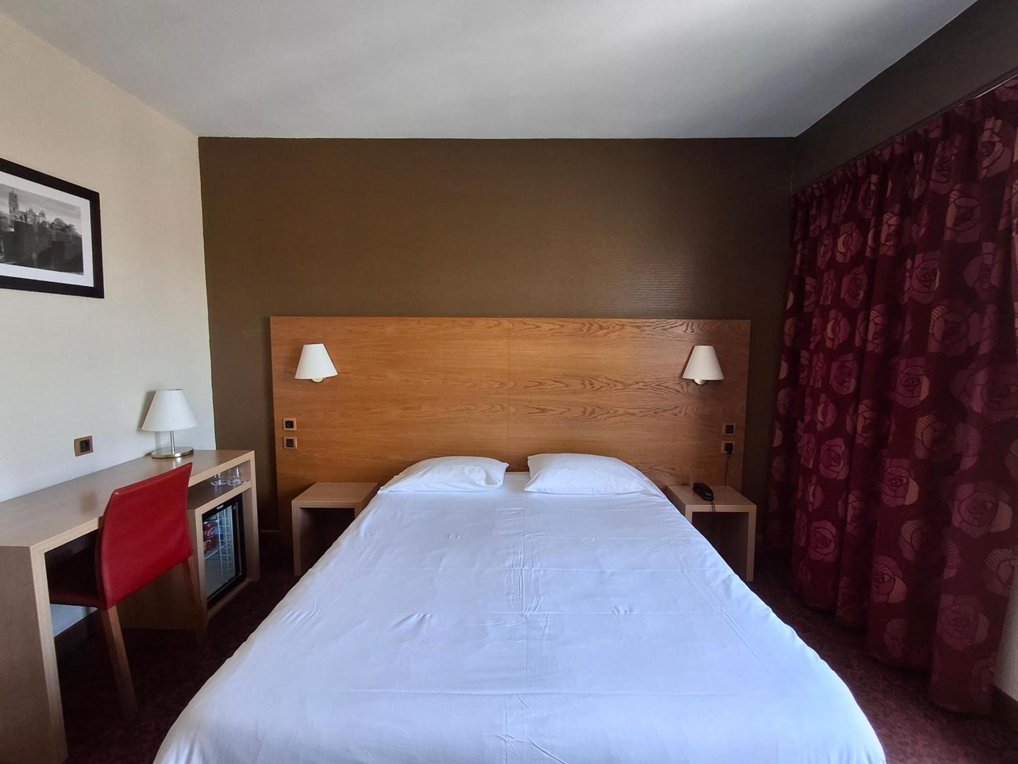 Hotel Tour Maje Rodez Exterior foto