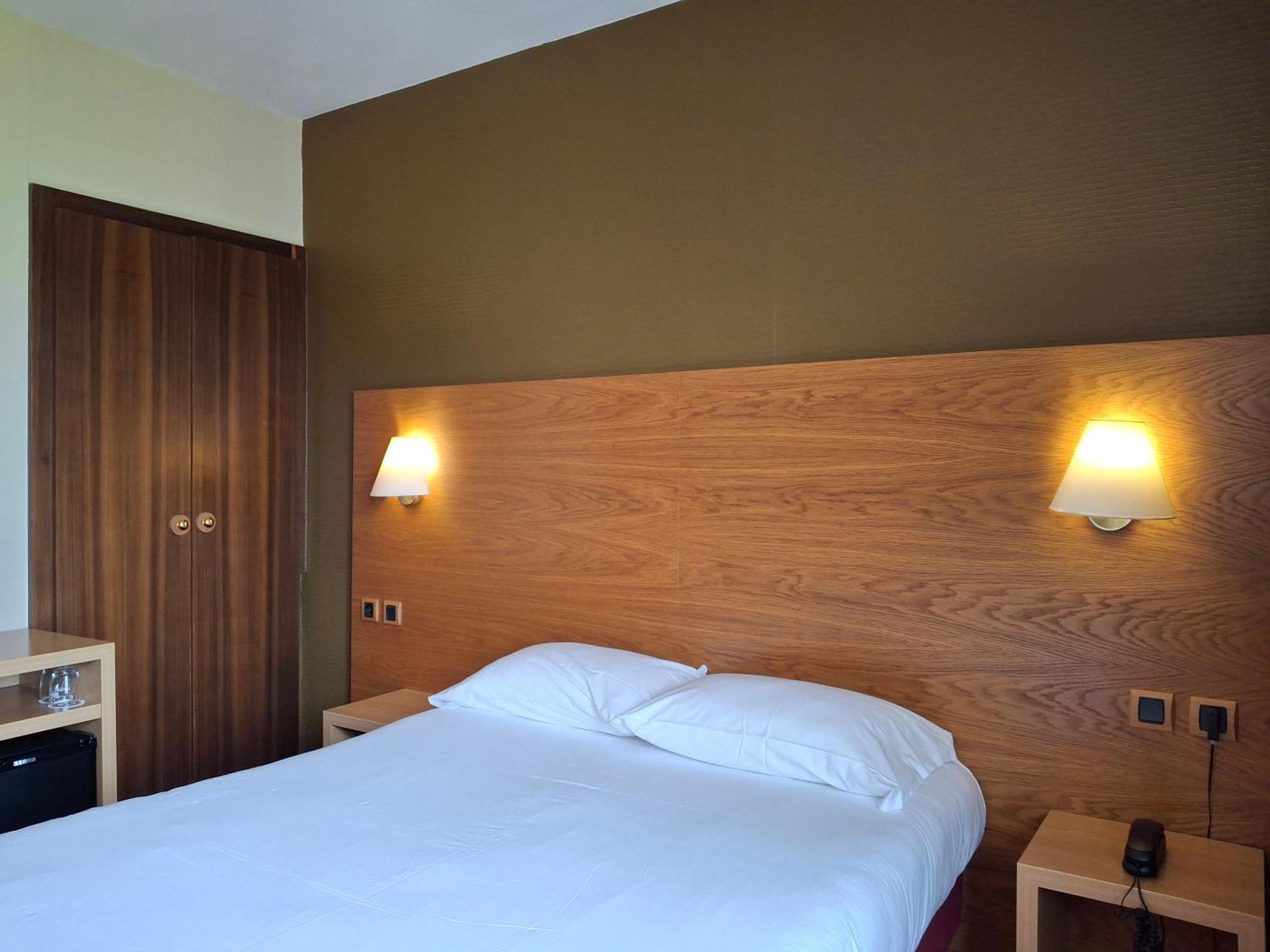 Hotel Tour Maje Rodez Exterior foto
