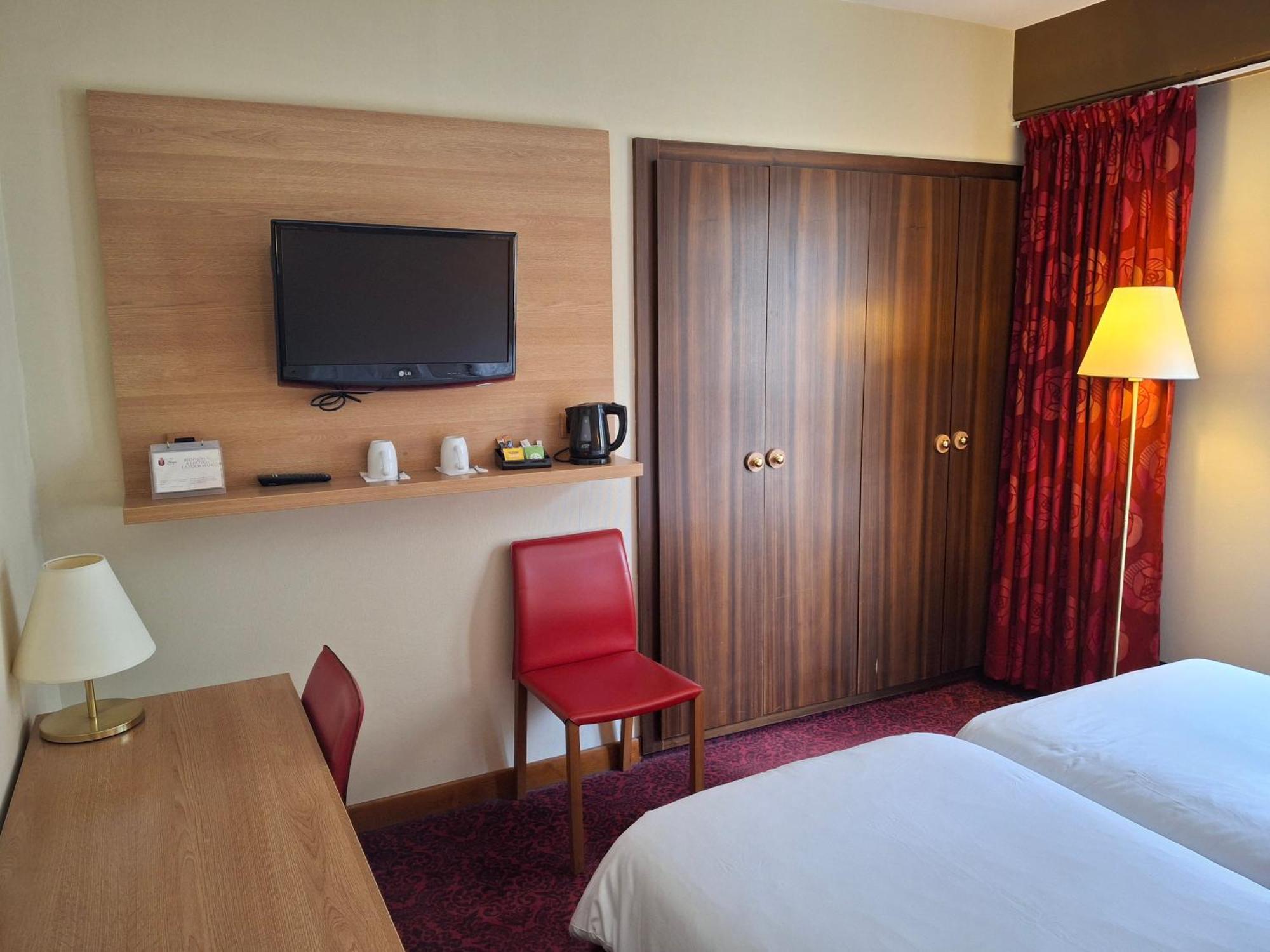 Hotel Tour Maje Rodez Exterior foto